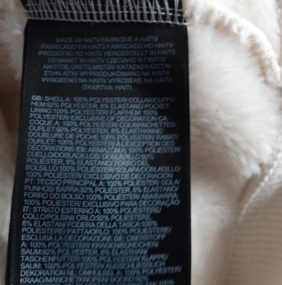 The North Face Women's Cream Fleece Jacket - Picture 7 of 7